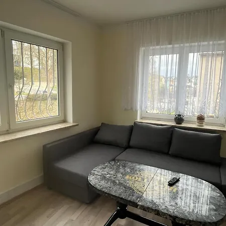 Am Neumarkt * אוורבך